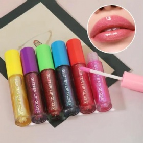 Glossy Lip Gloss
